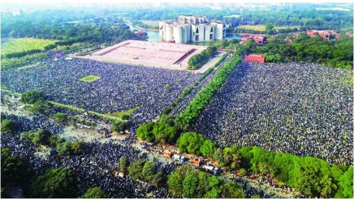 রাষ্ট্রীয় মর্যাদায় বেগম খালেদা জিয়াকে শেষ বিদায়